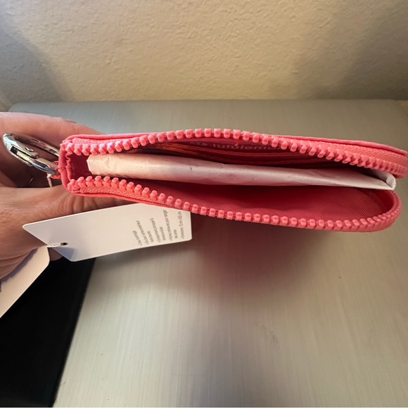 NWT Lululemon Clippable Card Pouch Sakura Pink and Washed Mauve - Sold Out Color - Picture 4 of 5